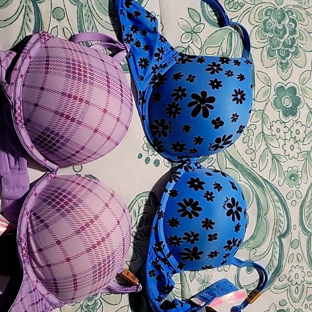 2 Victoria's secret bras brand new